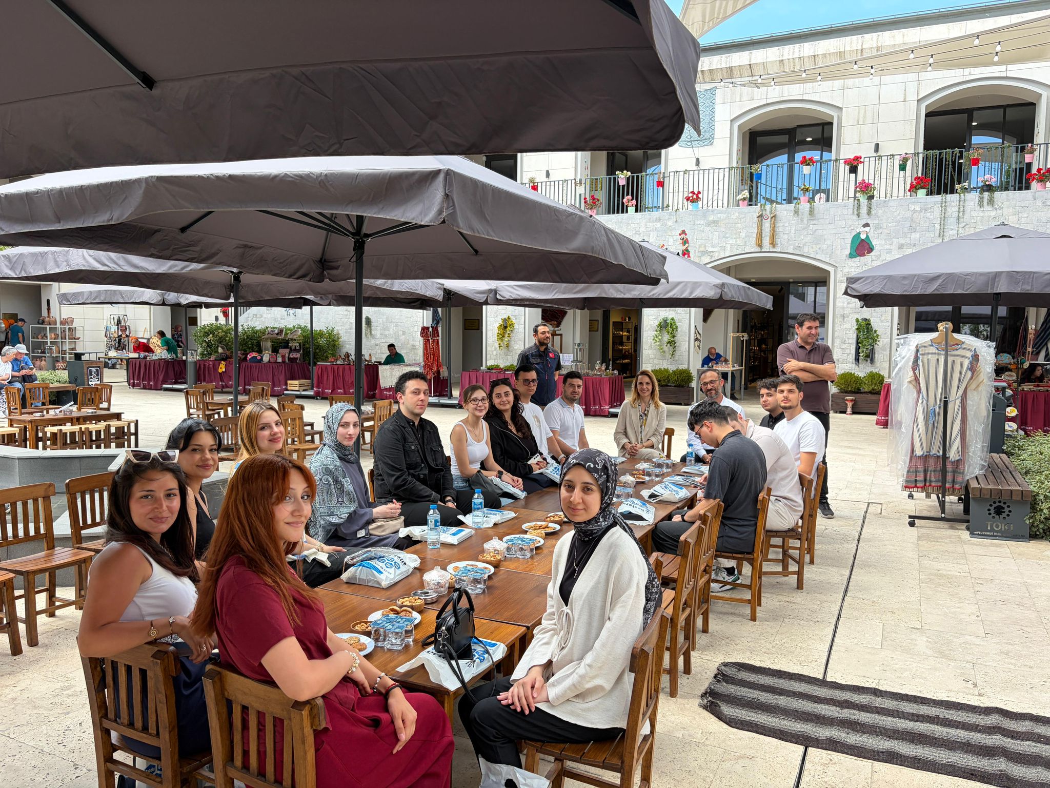 Geleceğin gayrimenkul ve tesis yönetimi profesyonelleriyle bir araya geldik.