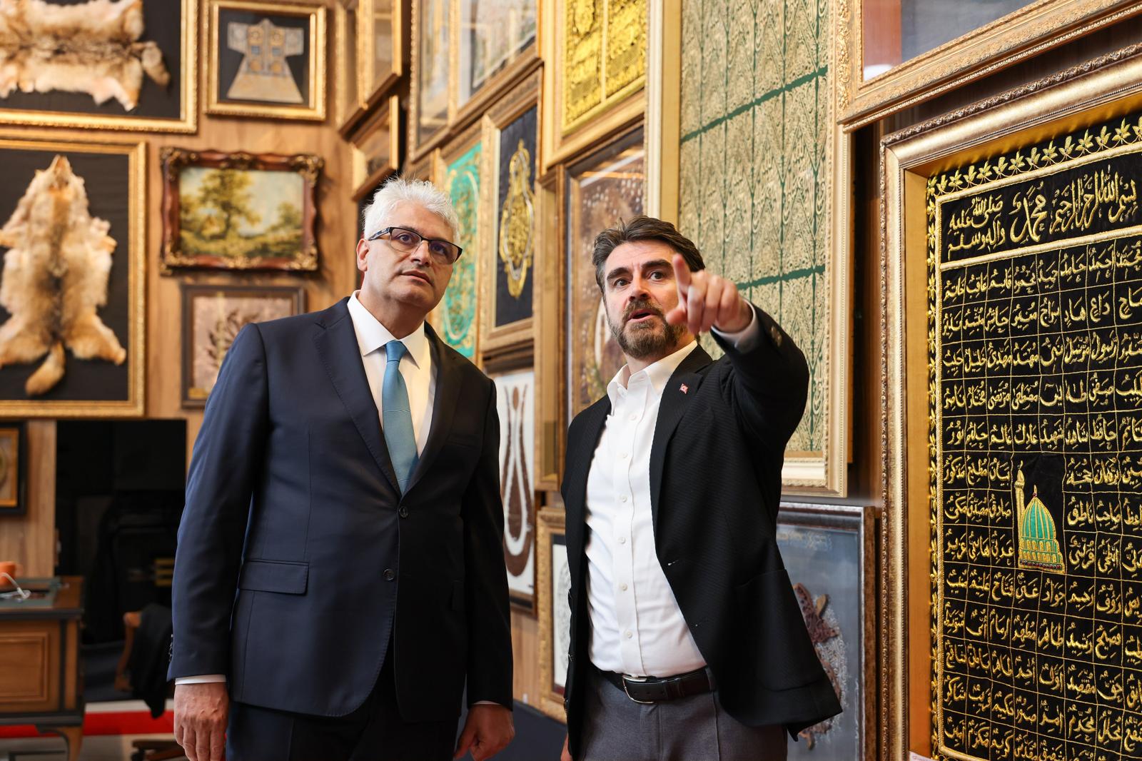İstanbul Üniversitesi-Cerrahpaşa Rektörü Prof. Dr. Hüseyin Botanlıoğlu ve heyetini Millet Bahçemizde ağırladık.