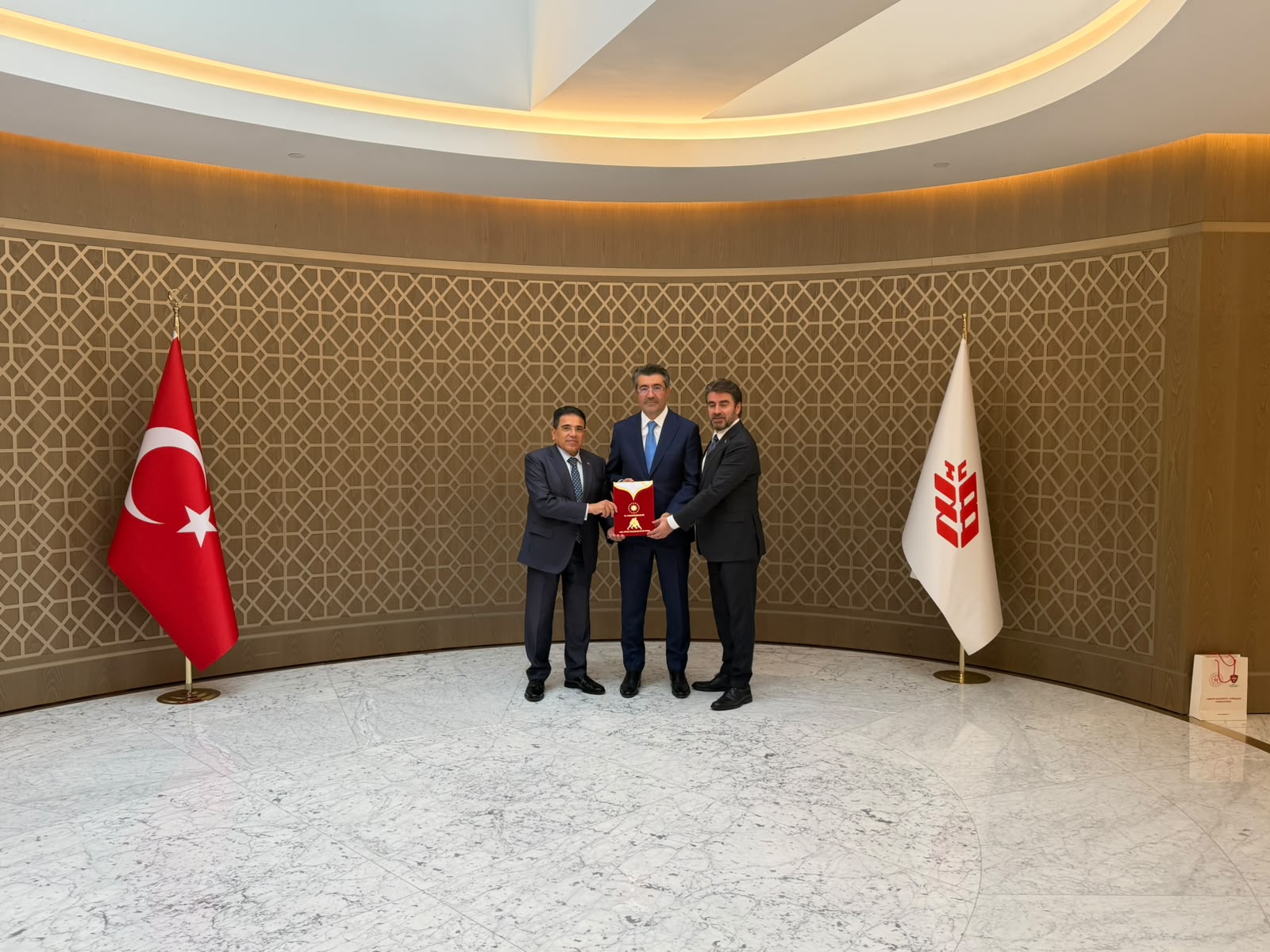Ziraat Bankası Genel Müdürü Sayın Alpaslan Çakar’a Ziyaret