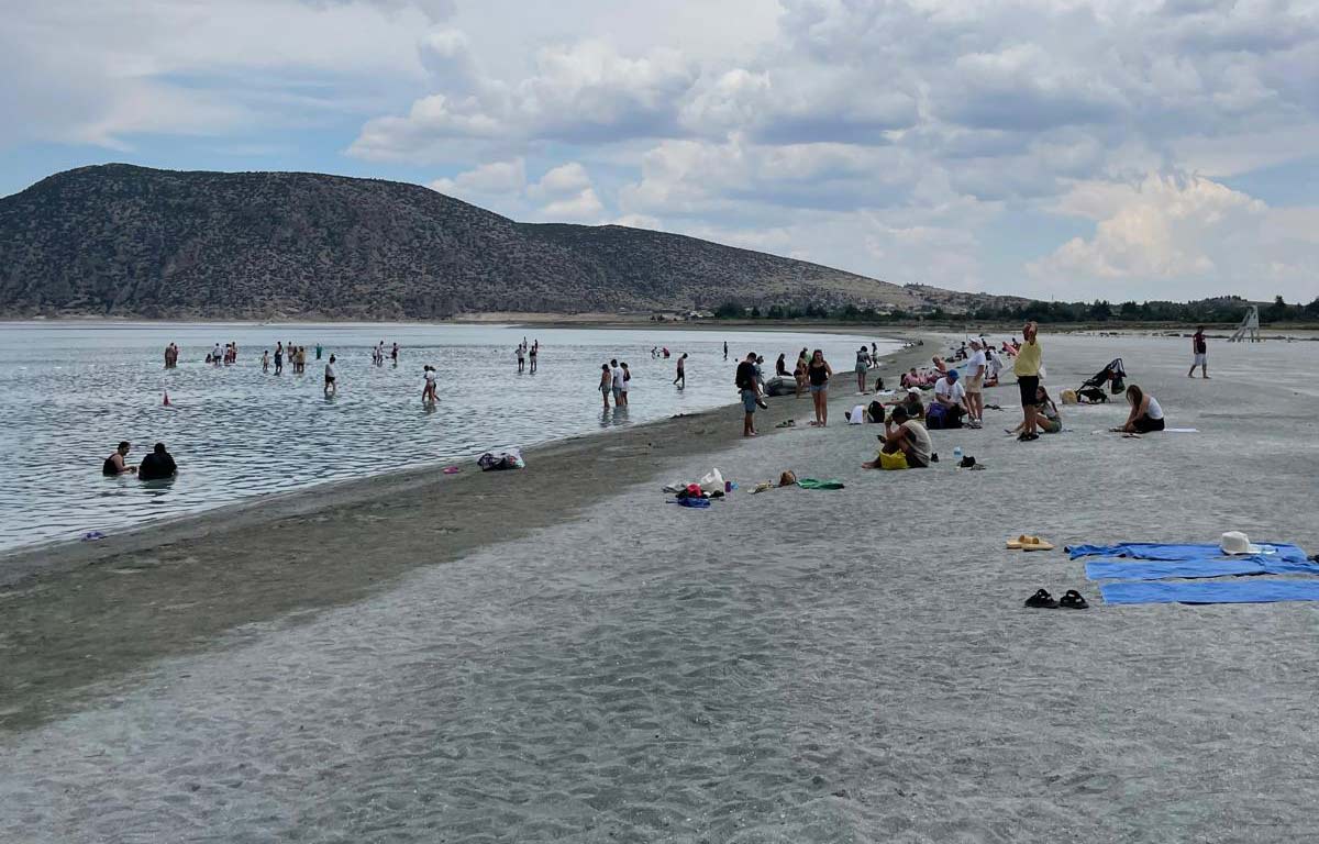 Salda Gölü Halk Plajı ve Beyaz Adalar Koruma Bölgesi